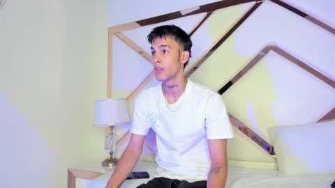 AITANA  online show from 7, 11, 2025