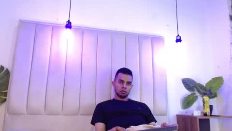 aji_golds online show from 19, 6, 2026