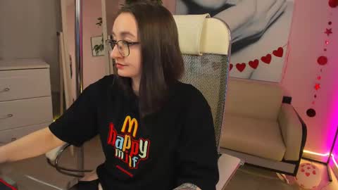 akaheby online show from 23, 2, 2025