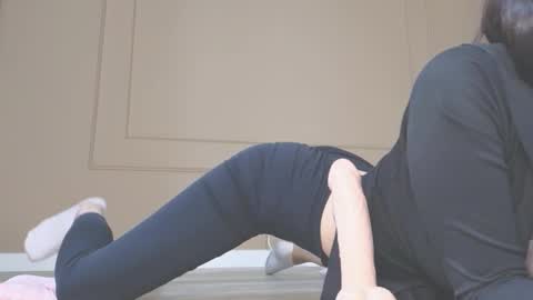 Akemi your little tyan online show from 21, 11, 2025