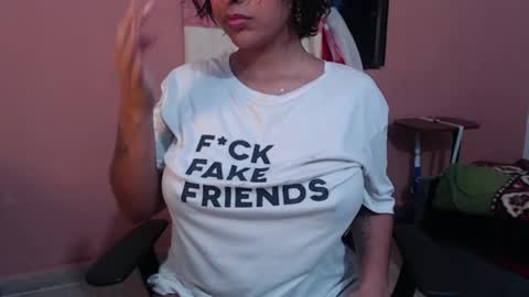 Snapshot of akemi_san_ chatting on 22, 5, 2026 Akemi 3 online show from 22, 5, 2026