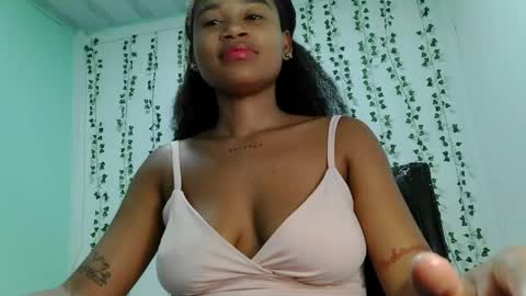 akemy_saunderz online show from 27, 5, 2026