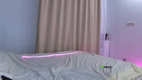 Snapshot of akerya chatting on 26, 11, 2025 Hi Im Oli online show from 26, 11, 2025