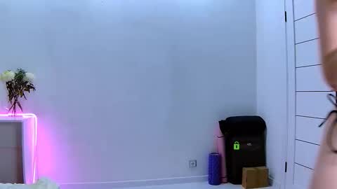 Snapshot of akerya chatting on 27, 2, 2026 Hi Im Oli online show from 27, 2, 2026