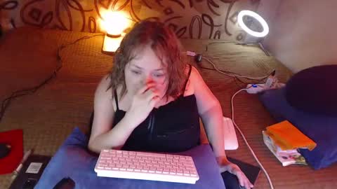 Snapshot of akindmodel chatting on 19, 1, 2025 Natalie online show from 19, 1, 2025