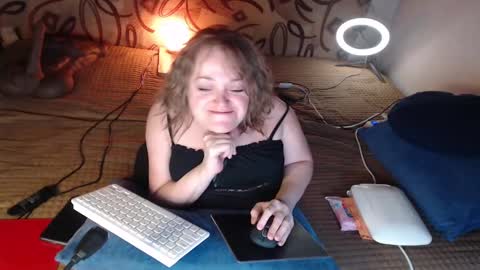 Snapshot of akindmodel chatting on 21, 1, 2025 Natalie online show from 21, 1, 2025