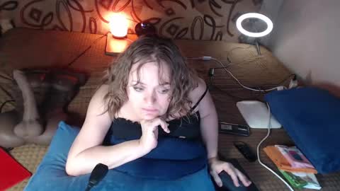 Snapshot of akindmodel chatting on 22, 1, 2025 Natalie online show from 22, 1, 2025