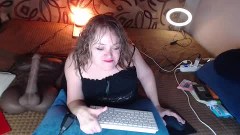 Snapshot of akindmodel chatting on 24, 1, 2025 Natalie online show from 24, 1, 2025