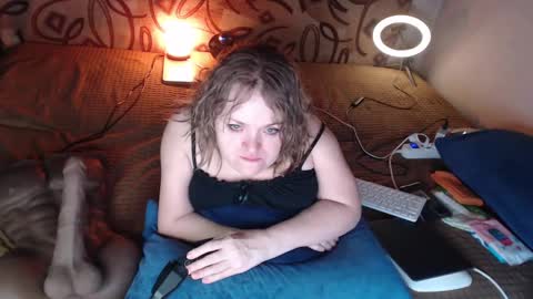 Snapshot of akindmodel chatting on 24, 1, 2025 Natalie online show from 24, 1, 2025