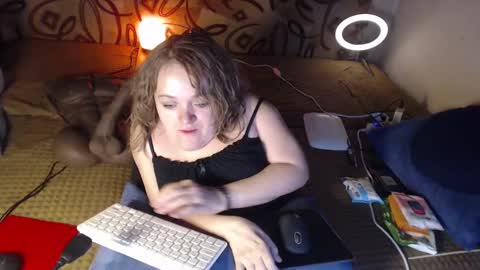 Snapshot of akindmodel chatting on 25, 1, 2025 Natalie online show from 25, 1, 2025