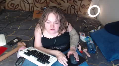 Snapshot of akindmodel chatting on 22, 2, 2025 Natalie online show from 22, 2, 2025