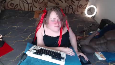 Snapshot of akindmodel chatting on 7, 3, 2025 Natalie online show from 7, 3, 2025