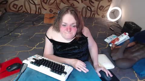 Snapshot of akindmodel chatting on 9, 3, 2025 Natalie online show from 9, 3, 2025