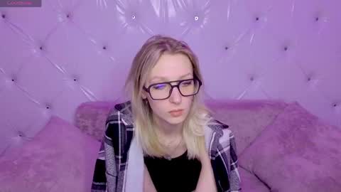 Snapshot of akiro_kim chatting on 24, 2, 2026 akiro_kim online show from 24, 2, 2026