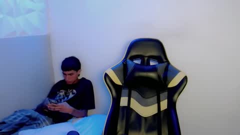 Akyra latin online show from 17, 2, 2026