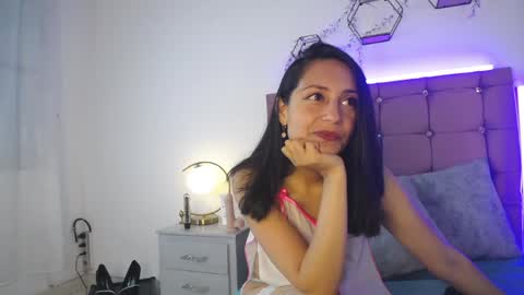 Snapshot of alaana_sweet_ chatting on 1, 6, 2026 ALAANA online show from 1, 6, 2026