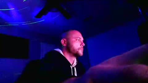 alabamacrazy85 online show from 6, 1, 2026