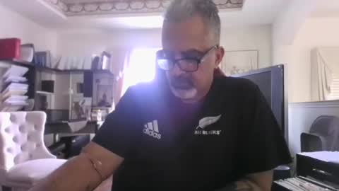 Snapshot of aladdin31673 chatting on 25, 3, 2026 aladdin31673 online show from 25, 3, 2026