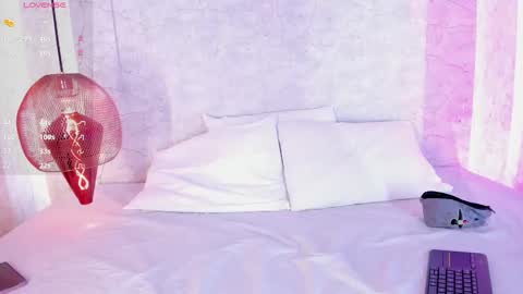 Snapshot of alahia_rosse chatting on 20, 10, 2025 Alahia online show from 20, 10, 2025