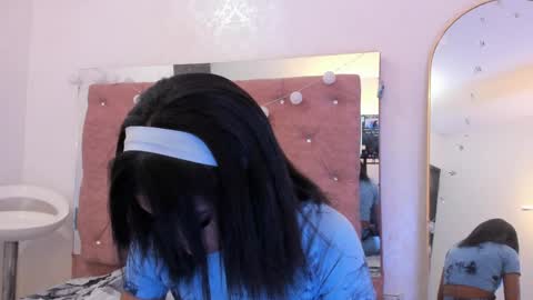 Snapshot of alaia2_ chatting on 11, 5, 2026 Alaia2 online show from 11, 5, 2026