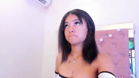 Snapshot of alaia2_ chatting on 20, 5, 2026 Alaia2 online show from 20, 5, 2026