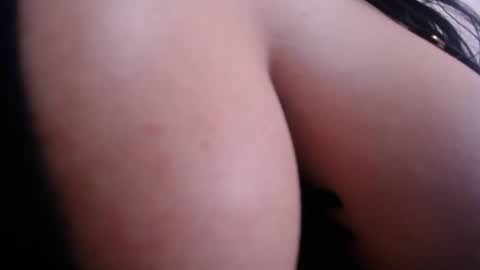 alaia__25 online show from 16, 10, 2025
