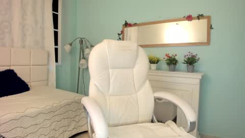 Snapshot of alaia_greyy chatting on 9, 1, 2025 Alaia online show from 9, 1, 2025