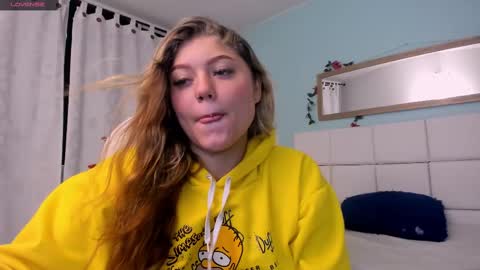 Snapshot of alaia_greyy chatting on 27, 2, 2025 Alaia online show from 27, 2, 2025