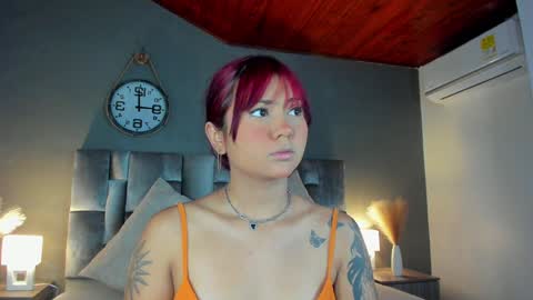  Alaia  online show from 6, 2, 2025