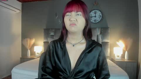  Alaia  online show from 8, 2, 2025