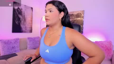 Snapshot of alaiia7 chatting on 1, 7, 2026 Alaia online show from 1, 7, 2026