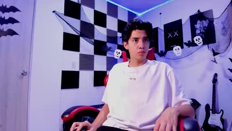 Alan Boy online show from 23, 10, 2025