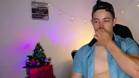 Snapshot of alan_hadid1 chatting on 31, 12, 2024 Alan Hadid online show from 31, 12, 2024