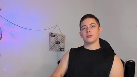 Snapshot of alan_hadid1 chatting on 2, 3, 2025 Alan Hadid online show from 2, 3, 2025