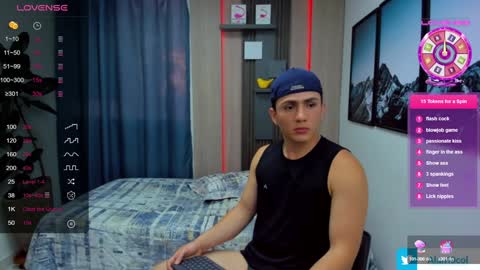 Snapshot of alan_nd_kevin chatting on 25, 1, 2025 Alan Kevin can we reach 100 thumbs up please guys online show from 25, 1, 2025