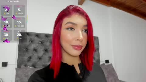 Snapshot of alana_2916_ chatting on 27, 5, 2026 Alana online show from 27, 5, 2026