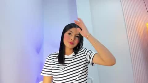Snapshot of alana__rossetti chatting on 27, 4, 2026 Alana online show from 27, 4, 2026