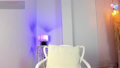 Snapshot of alana__rossetti chatting on 20, 6, 2026 Alana online show from 20, 6, 2026