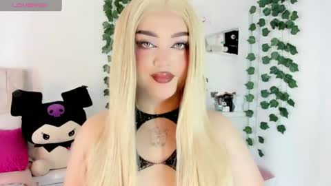 Snapshot of alana_muller_ chatting on 8, 7, 2026 Alana Muller online show from 8, 7, 2026