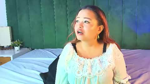 ALANA PETITE online show from 17, 7, 2026