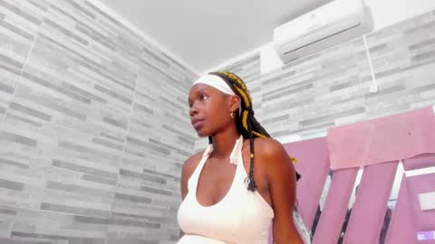 Snapshot of alana_roos chatting on 26, 2, 2025 Alana online show from 26, 2, 2025