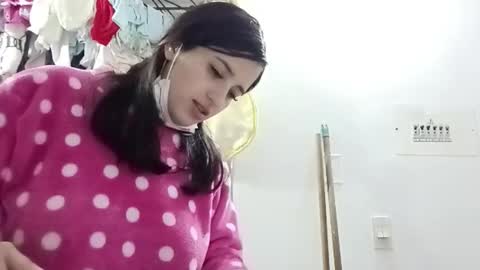 Snapshot of alana_stark chatting on 4, 3, 2025 isabella online show from 4, 3, 2025