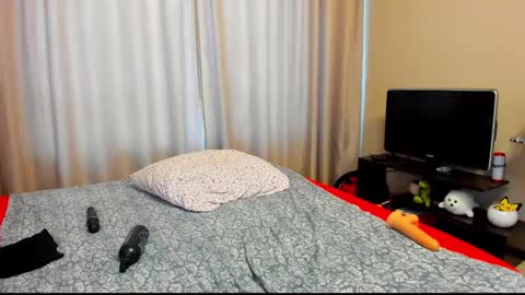 Snapshot of alanabrox chatting on 19, 12, 2024 Julia online show from 19, 12, 2024