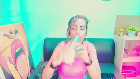 alanadelray online show from 7, 12, 2024
