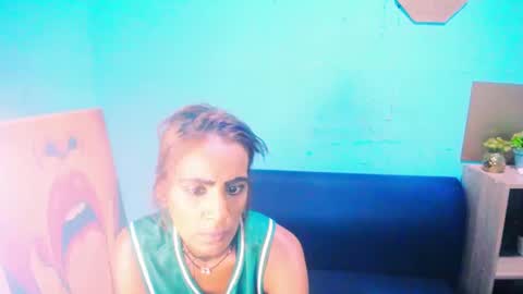 alanadelray online show from 8, 1, 2025