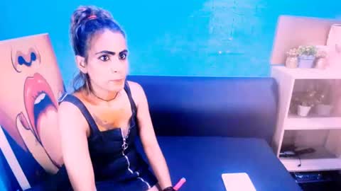alanadelray online show from 7, 2, 2025