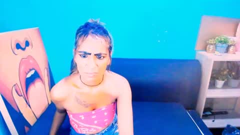 alanadelray online show from 13, 2, 2025