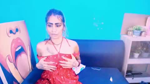 alanadelray online show from 14, 2, 2025