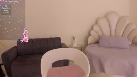 Alanah online show from 27, 5, 2026