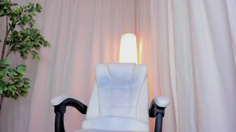 Snapshot of alanakimura_ chatting on 28, 1, 2025 Alana silvana online show from 28, 1, 2025